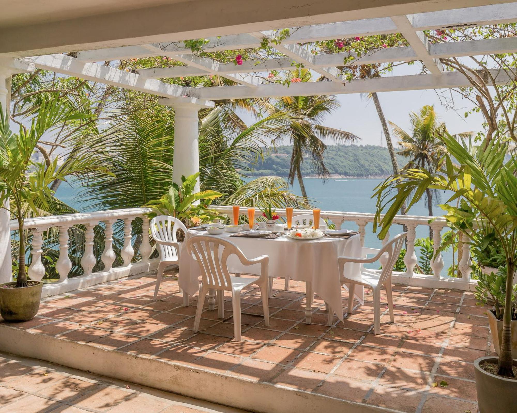 Closenberg Hotel Galle Esterno foto