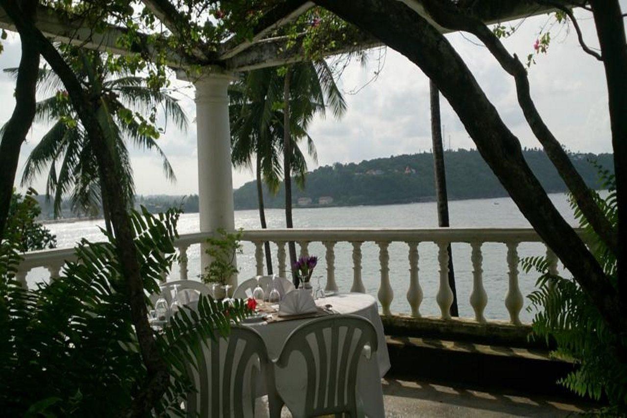 Closenberg Hotel Galle Esterno foto